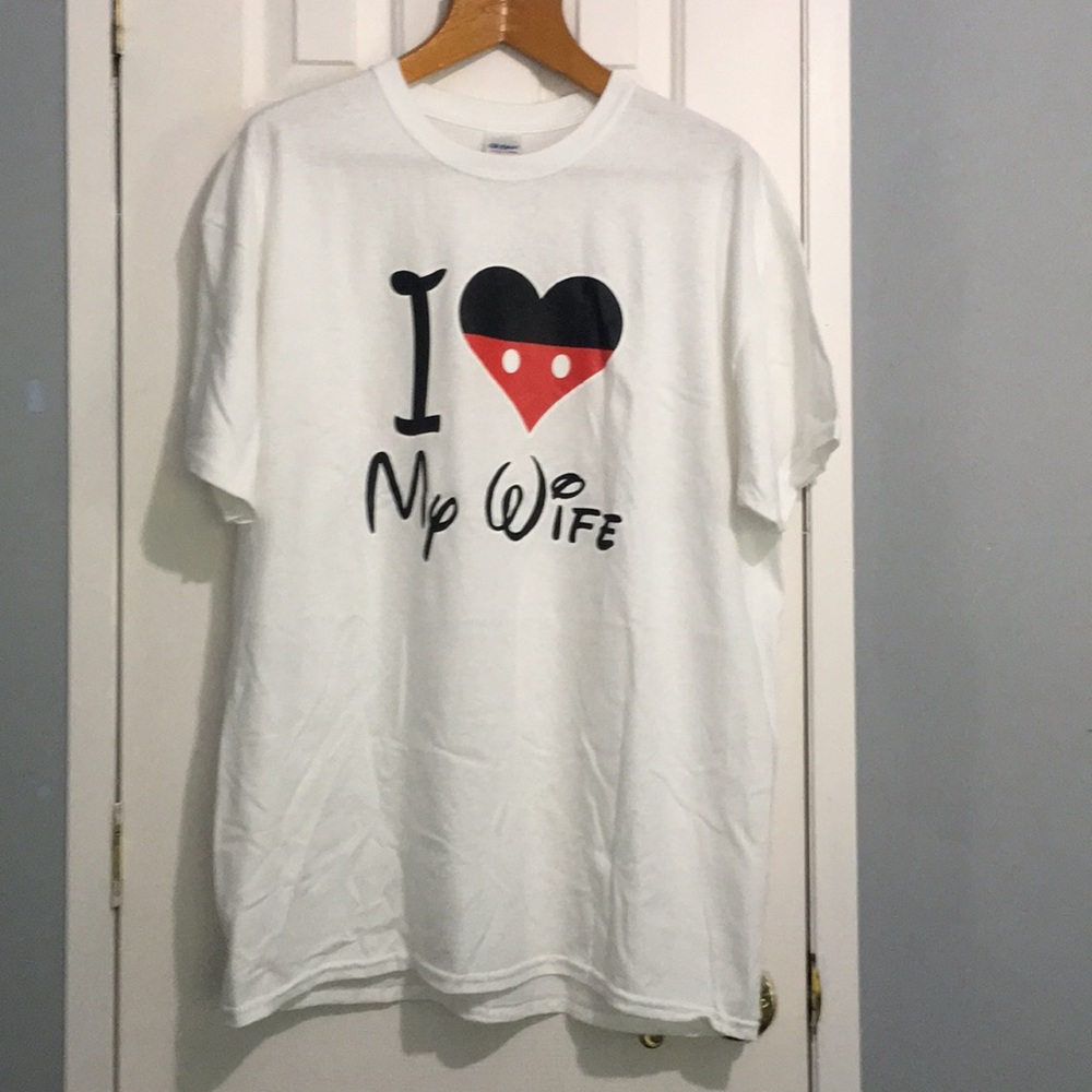 Mens I Love My Wife T-shirt size XL